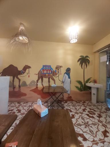 کافه فست فود سناتور