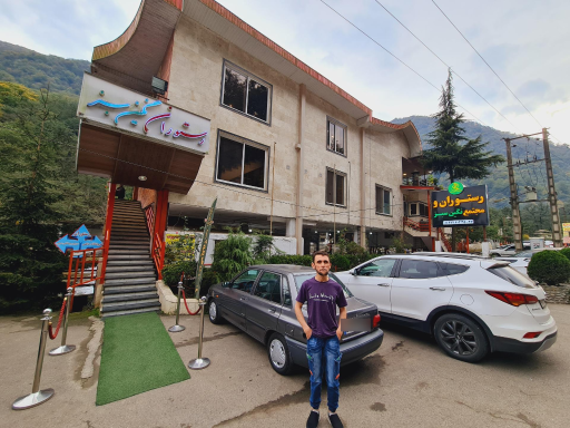 عکس رستوران نگین سبز