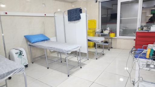 عکس درمانگاه شبانه روزی یامور