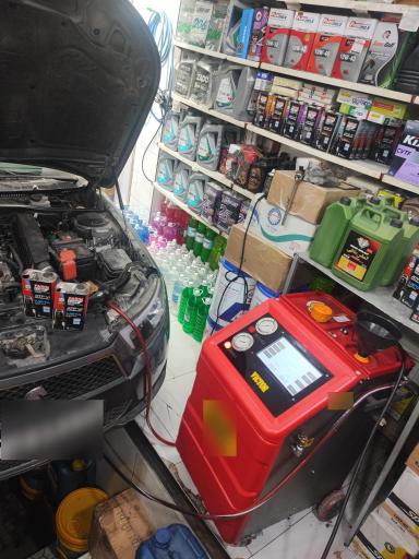 عکس تعویض روغن قاسم 