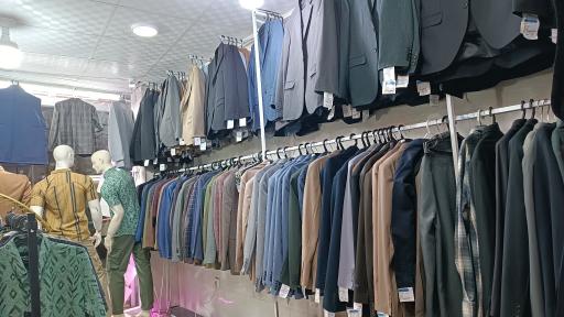 فروشگاه پوشاک 