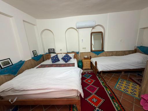 عکس اقامتگاه بومگردی یادمان