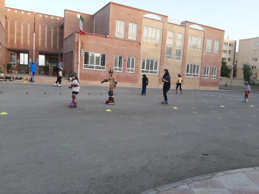 عکس دبستان حضرت خدیجه