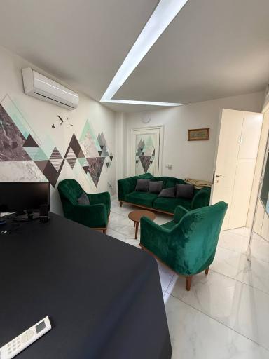 عکس کلینیک دکتر بهنوش زینلی زاده