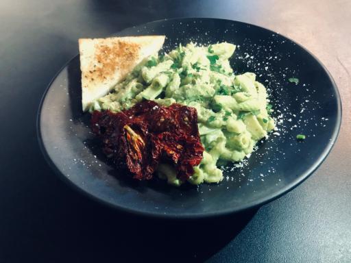 عکس رستوران ایتالیایی پاویانو