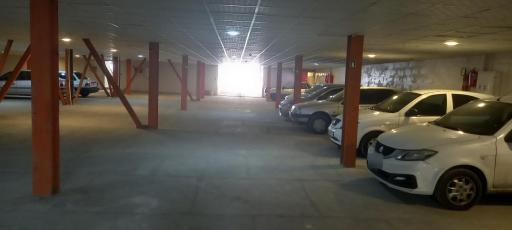 عکس پارکینگ پاندیز