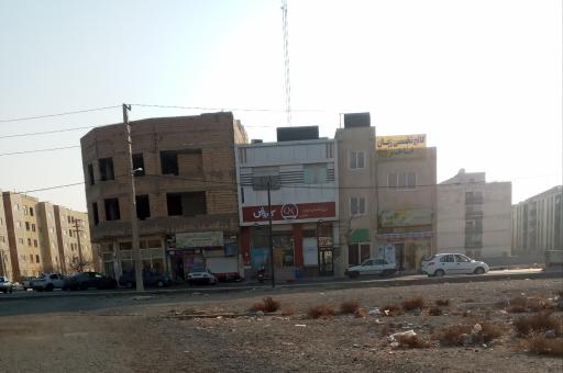 عکس فروشگاه افق کوروش