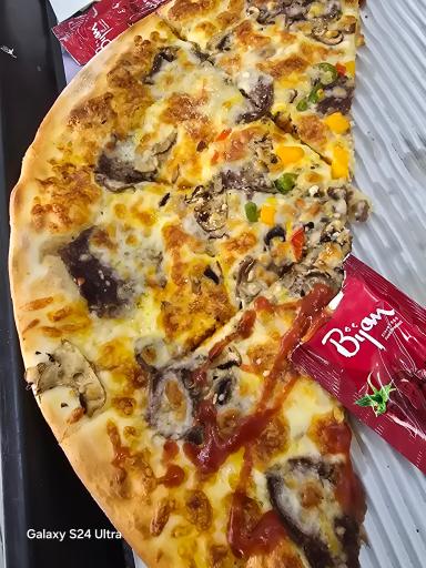 عکس پیتزا آنجلو