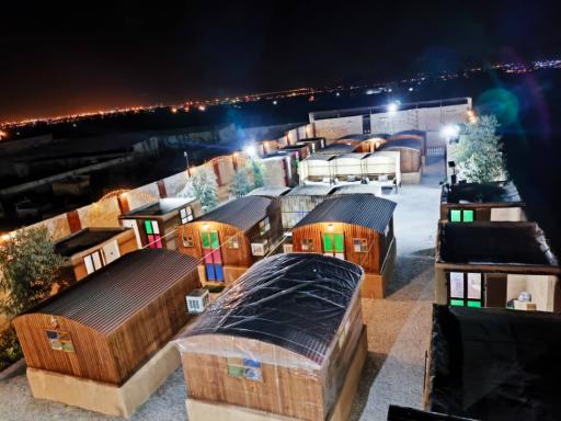 عکس رستوران کلبه نشین