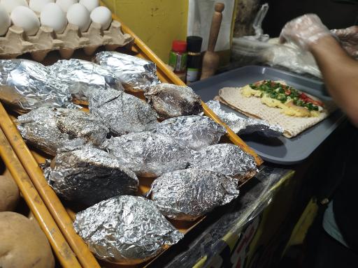 ساندویچ سیب‌زمینی تخم‌مرغ