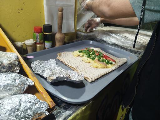 ساندویچ سیب‌زمینی تخم‌مرغ