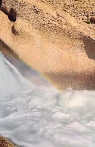 عکس چشمه کوهرنگ