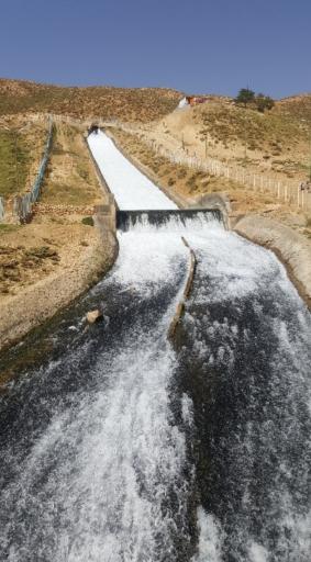 عکس چشمه کوهرنگ