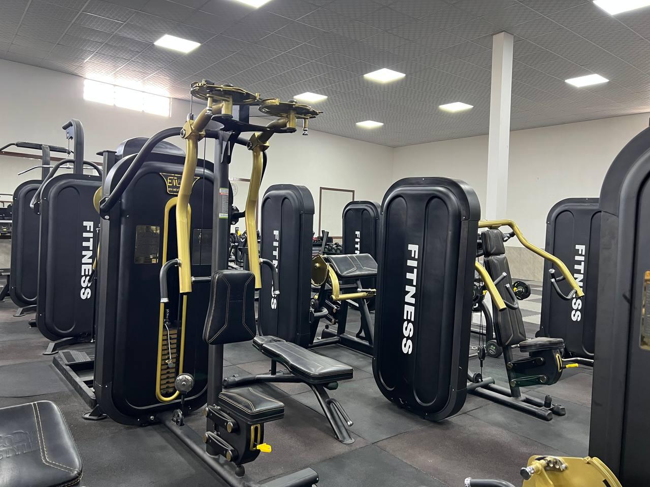 عکس مجموعه ورزشی بهنام