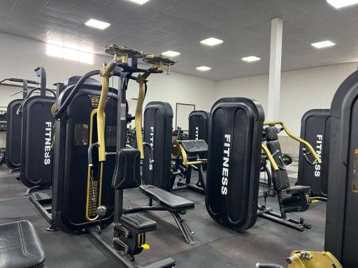 عکس مجموعه ورزشی بهنام