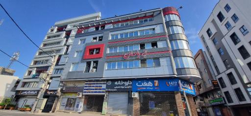 داروخانه دکتر کاووسی نیا