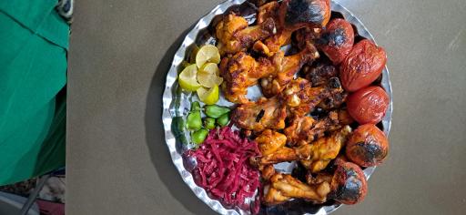 عکس کافه رستوران اطمینان 