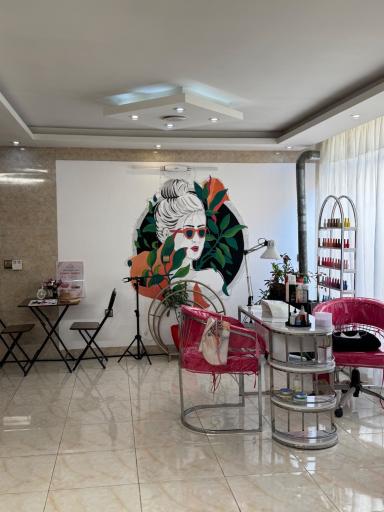 عکس سالن زیبایی گلارین 
