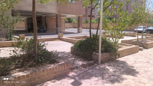 عکس مجتمع مسکونی جوانان و دانشگاهیان 