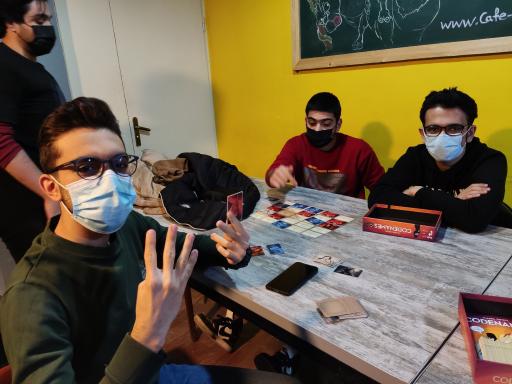 عکس کافه بازی اصفهان