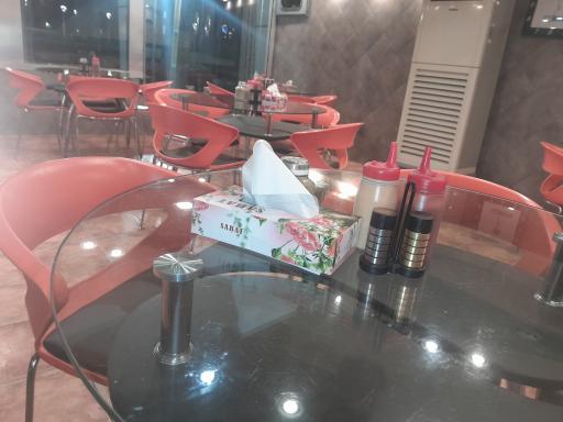 عکس پیتزا قارچ طلایی