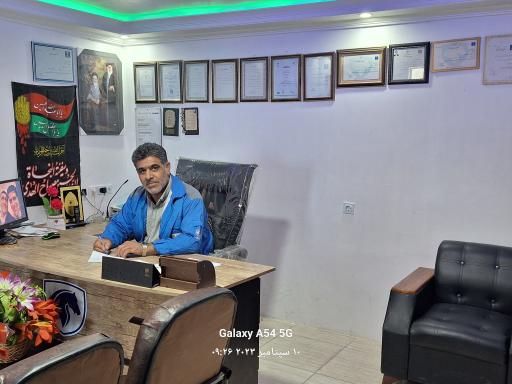 نمایندگی ایران خودرو رضا محمودیان زمانه کد2313