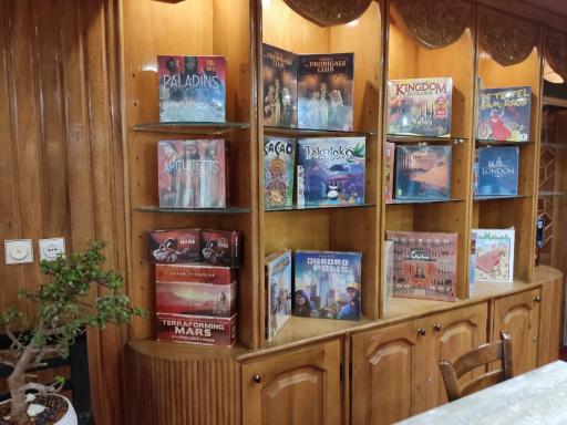 عکس کافه بازی اصفهان