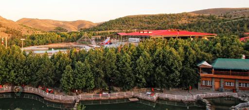 عکس دهکده شاندیز