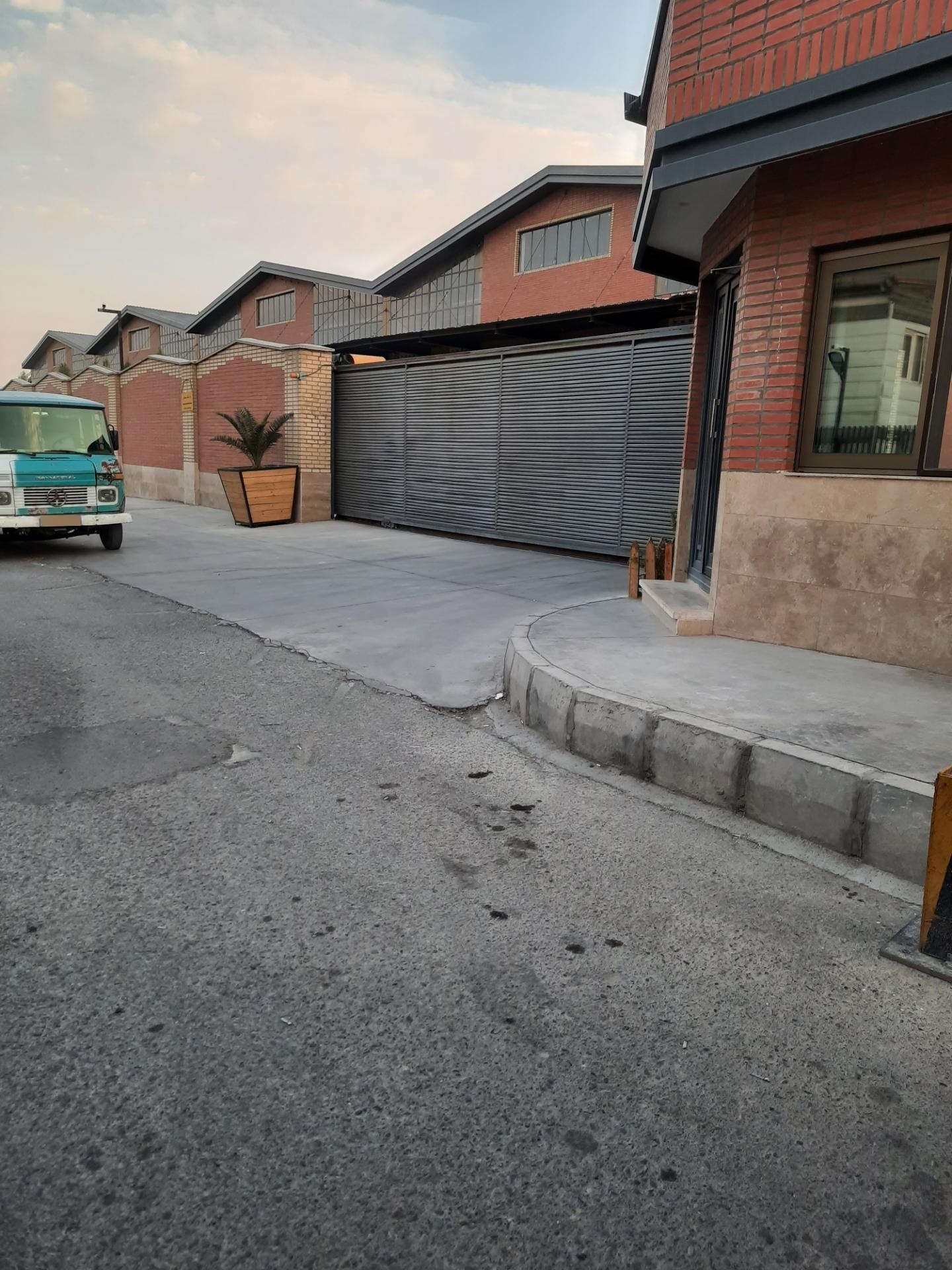 عکس کارخانه جاوید ریحان