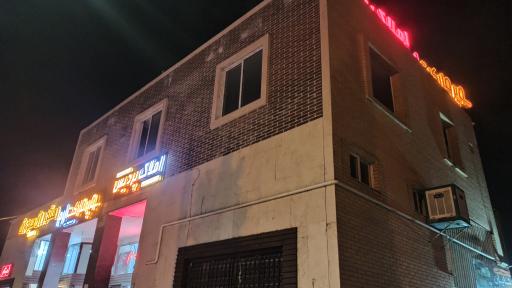 عکس مجتمع تجاری و اداری پردیس 