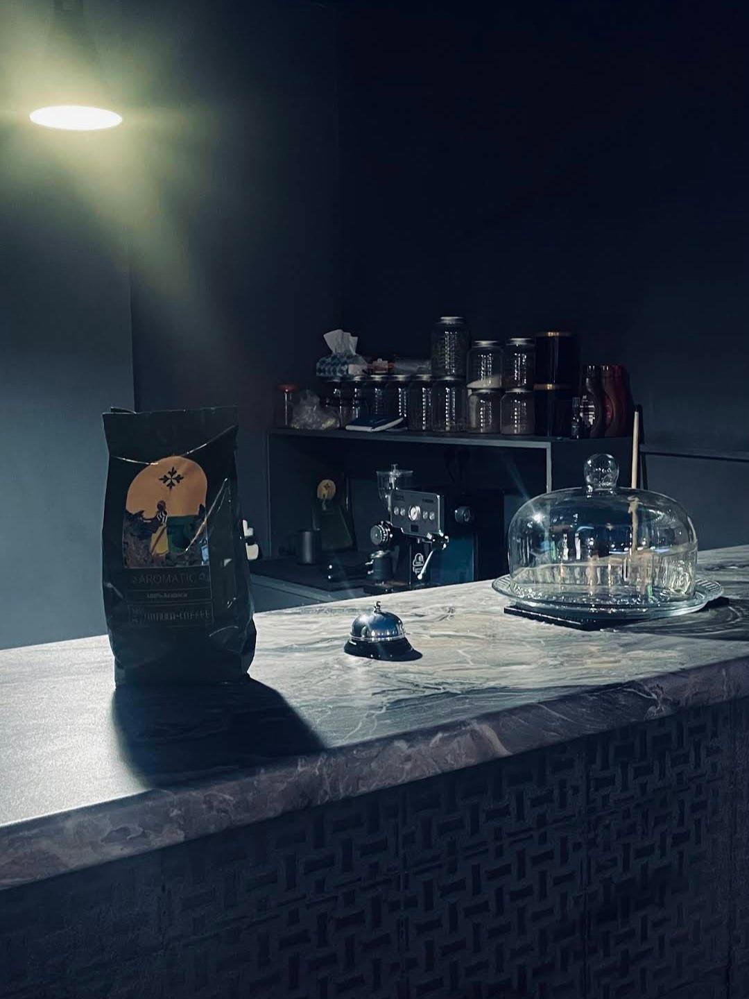 عکس کافه بازی مکعب