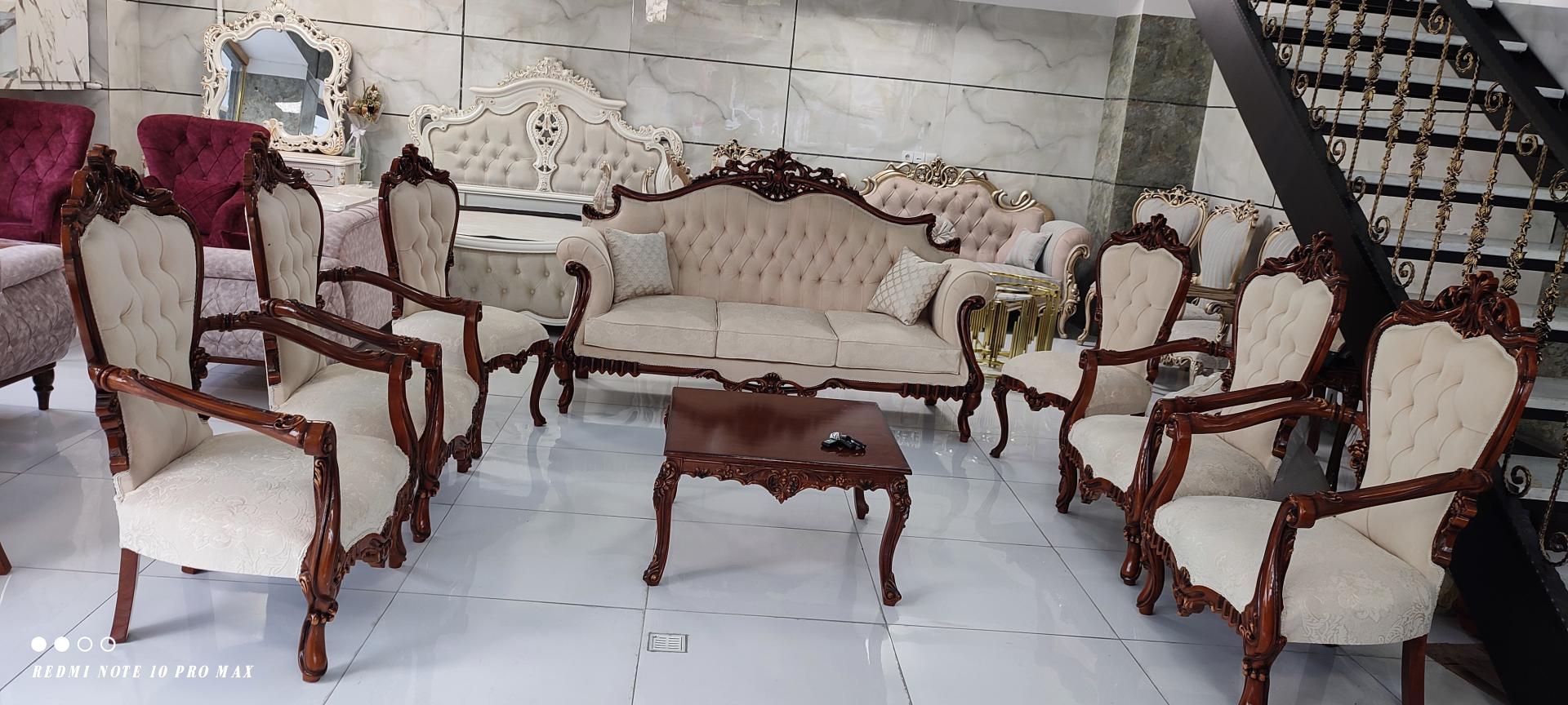 عکس مبلمان طلایی رهام