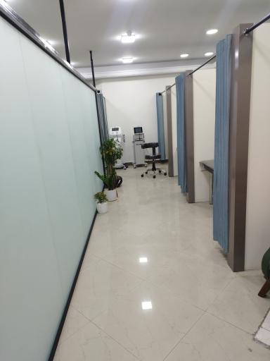 عکس کلینیک فیزیوتراپی دکتر شوان