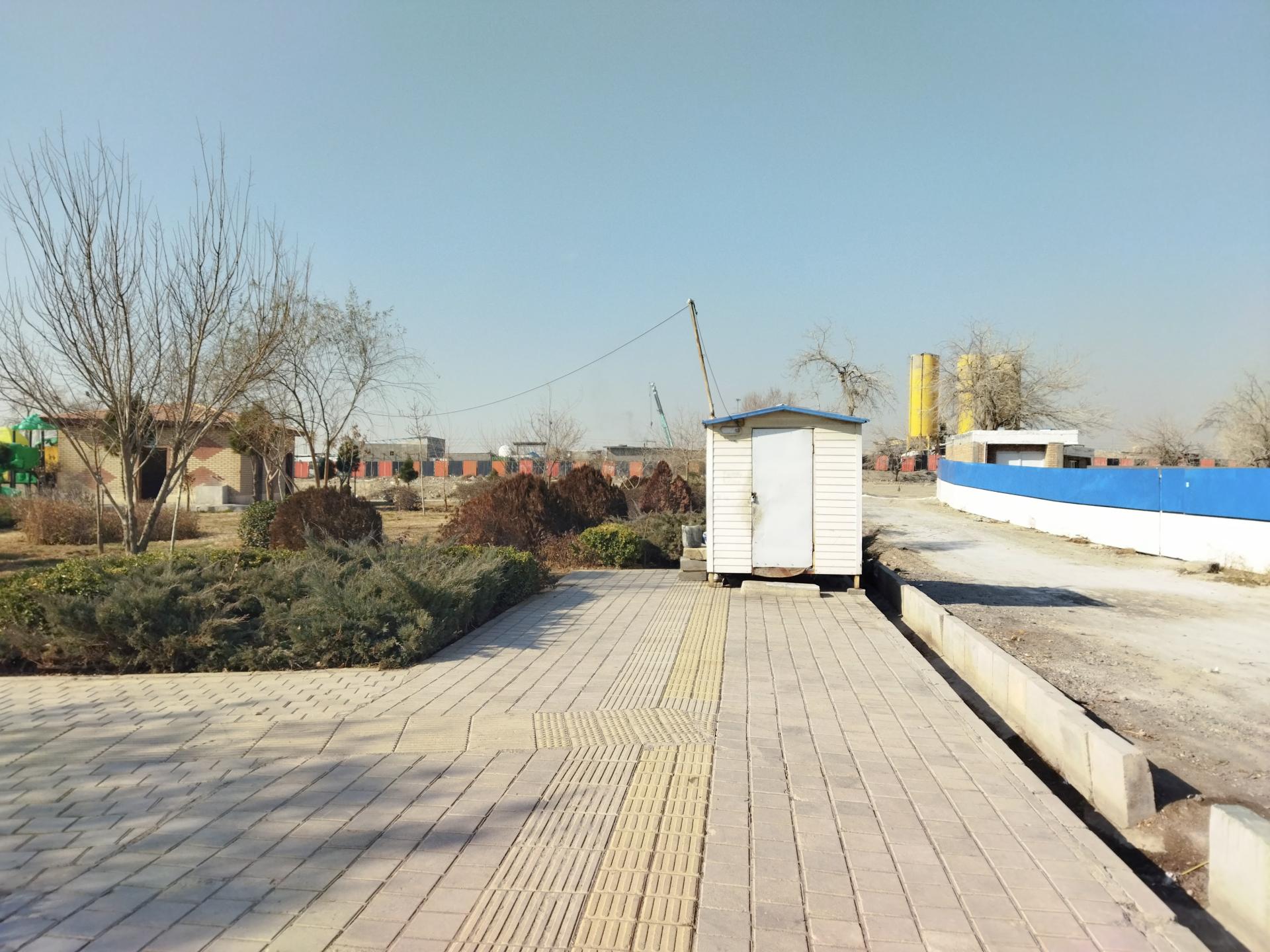 عکس نگهبانی بوستان صلح و دوستی