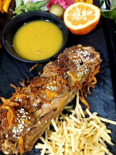 عکس رستوران رز سفید