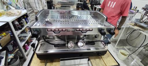 عکس تعمیرات قهوه ساز زحمتکش 