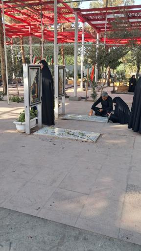 عکس مزار شهید سرلشگر امیرعلی حاجی زاده