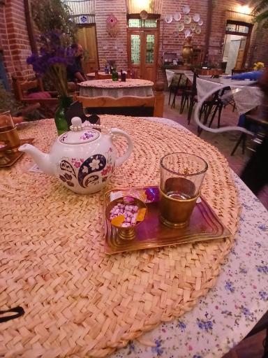 عکس کافه عمارت تراب