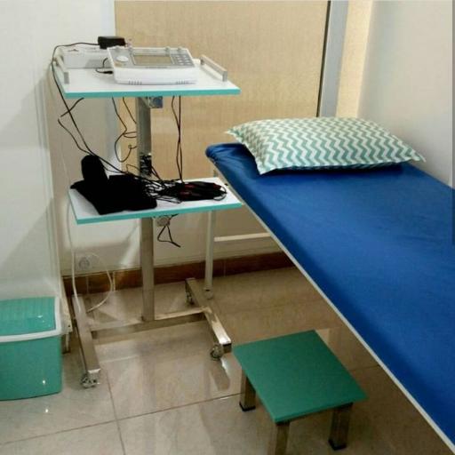 عکس کلینیک فیزیوتراپی پویش