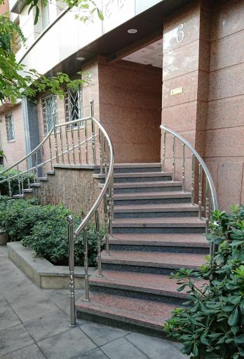 عکس برج مسکونی تاج