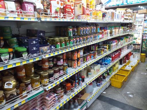 عکس هایپر مارکت سورنا