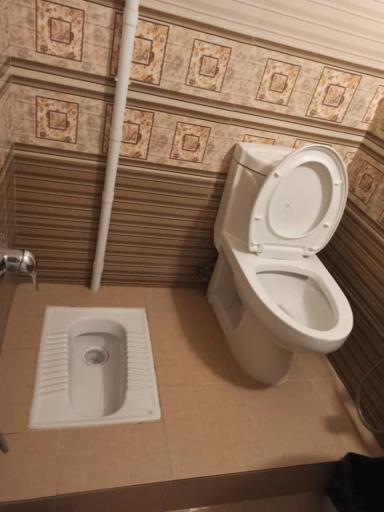 عکس هتل آپارتمان شریف جواهری