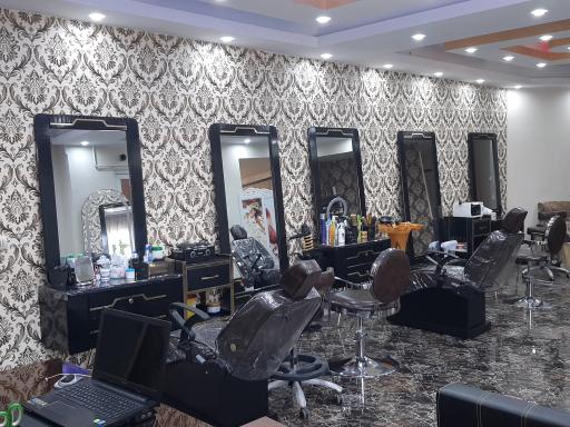 عکس سالن زیبایی مهرانا اکبری