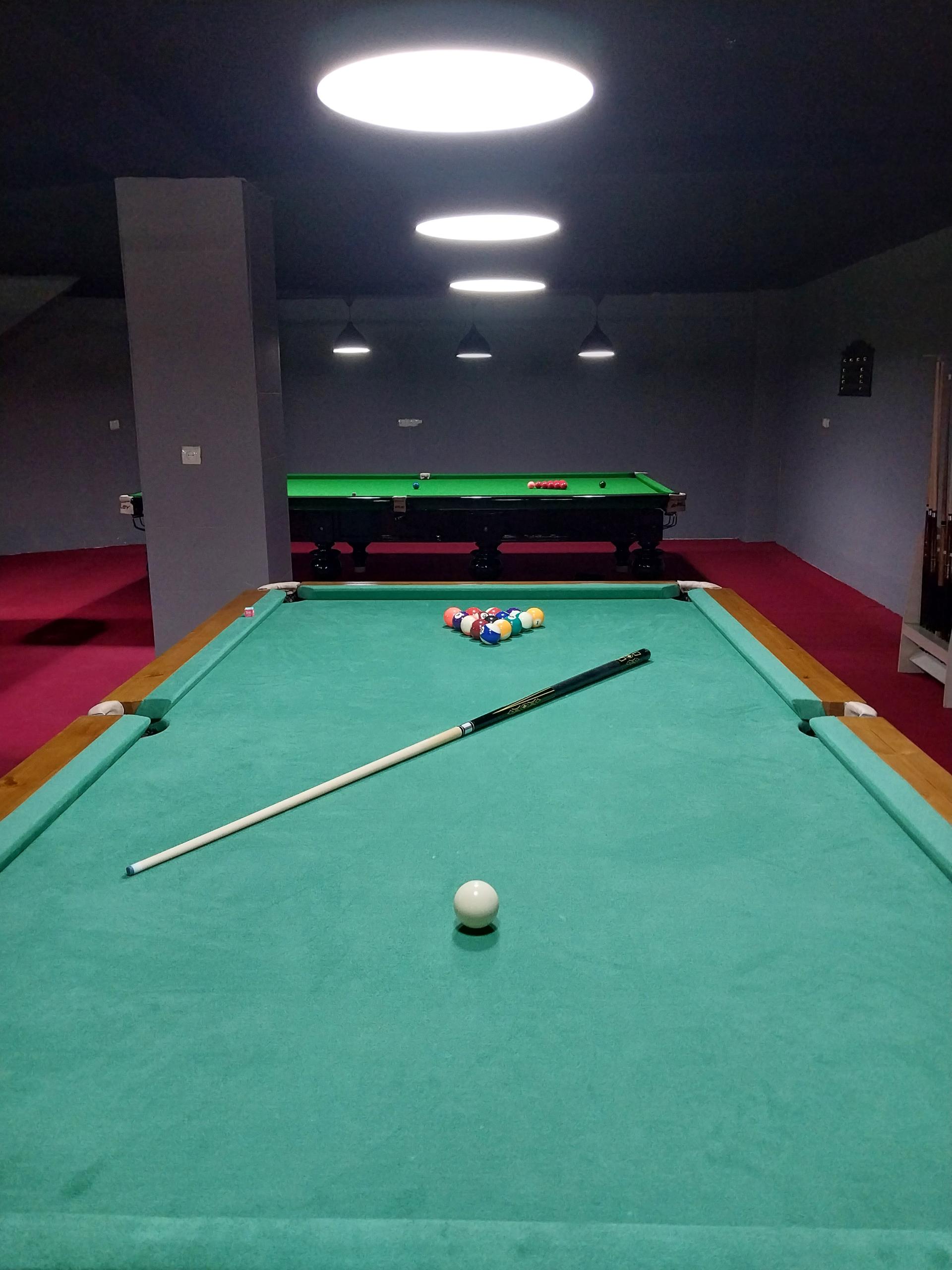 عکس کافه اسنوکر مارلیک