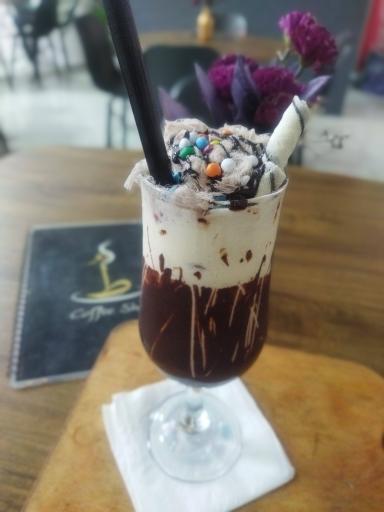 عکس کافه طُ 