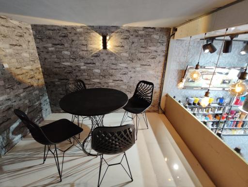 عکس کافه میرزا