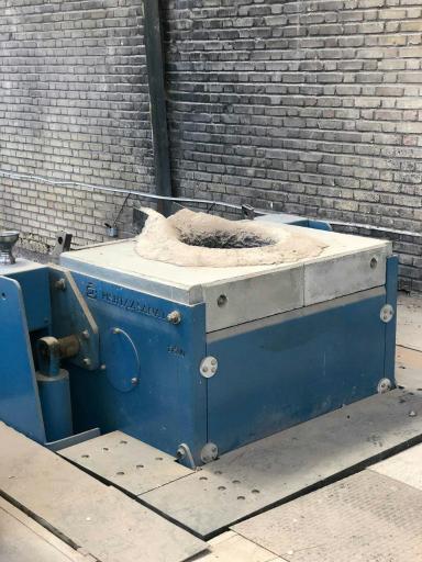 عکس ریختگری قادری