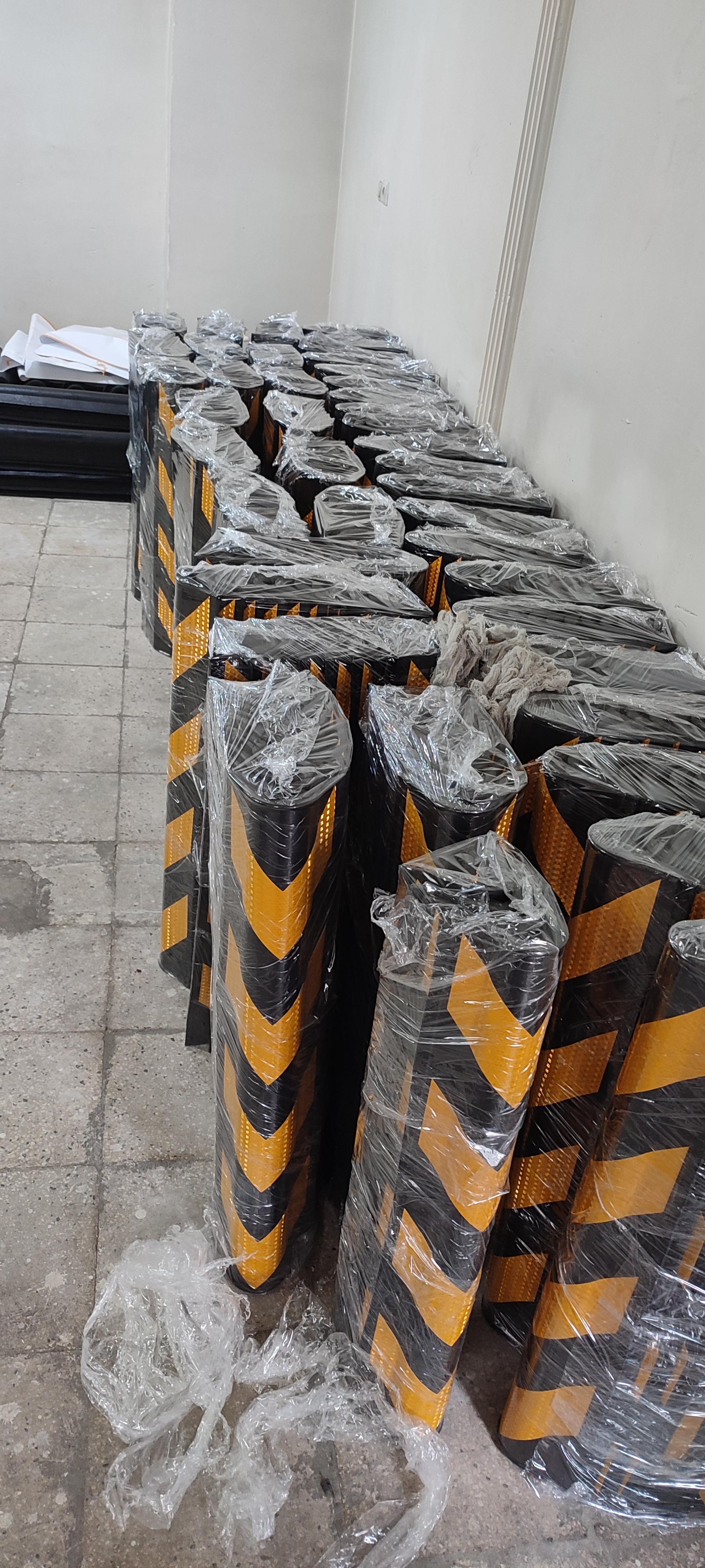 عکس تجهیزات پارکینگ روشن ایده