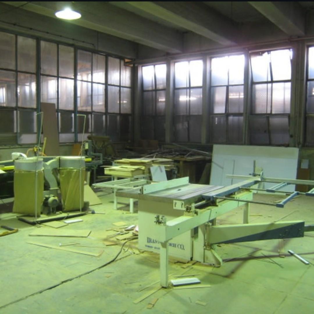 عکس کارگاه صنایع چوب