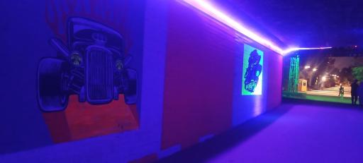 عکس راه‌روی گرافیتی (درب پیست پارک)